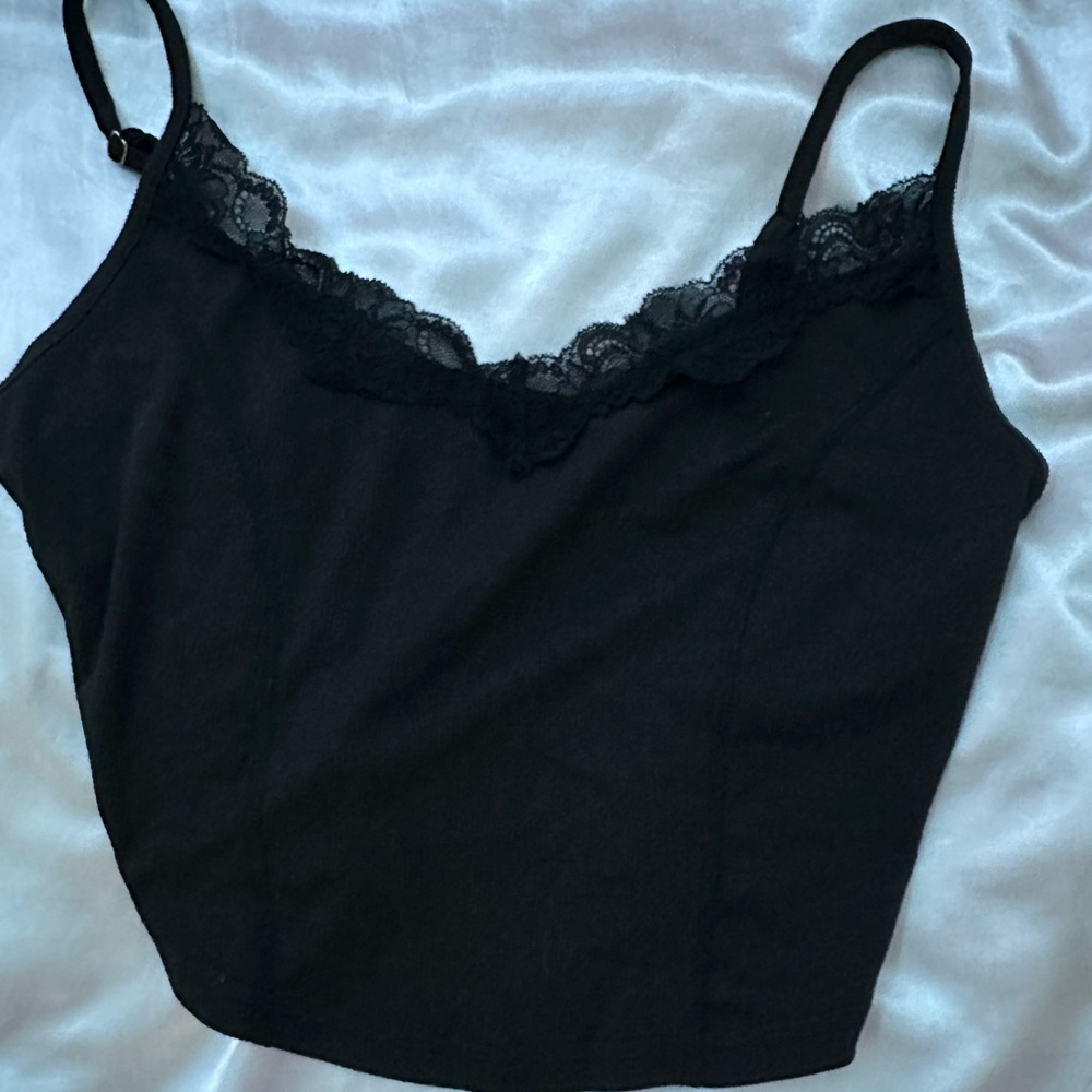 black lace tanktop
